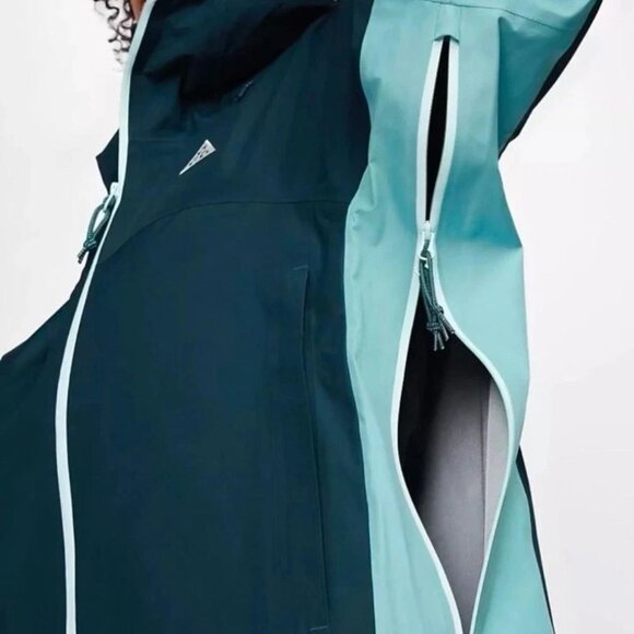 Nike ACG GORE-TEX Waterproof Jacket Size M Storm-FIT ADV Seam Sealed MSRP $500 - Picture 6 of 14